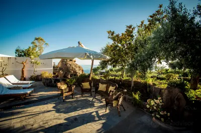 Resort Al Belvedere Salina Hotels in Pollara