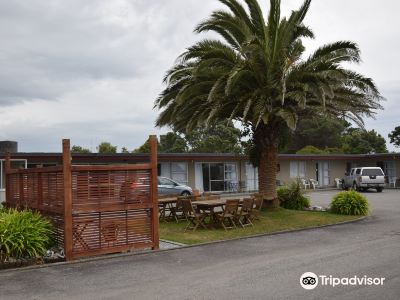 Charles Court Motel