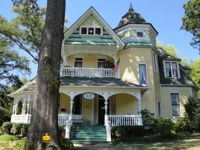 Sugar Magnolia Bed & Breakfast Các khách sạn gần Emory University