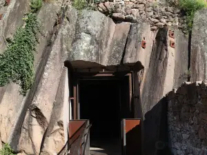 梅斯納爾山峰博物館