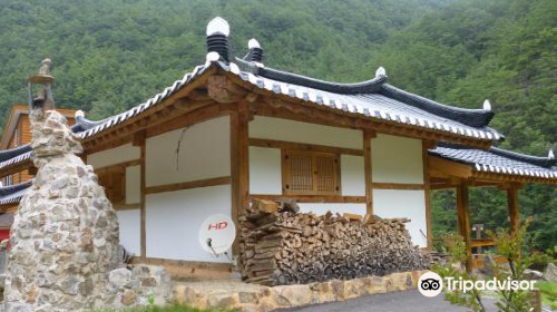 Deokpung Valley Village