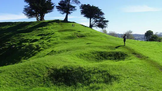 Māngere Mountain