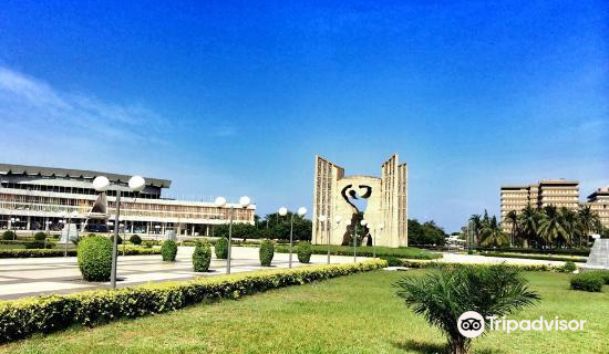 Independence Monument