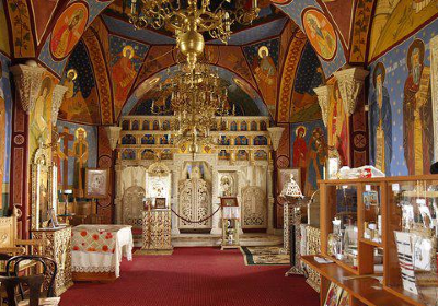 Biserica Dintr-O Piatra