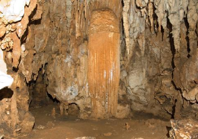 Modrič Cave