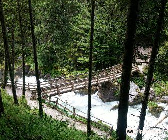 Waldbachstrub wasserfall