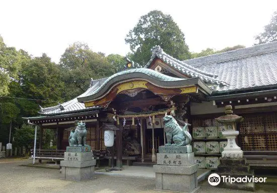 日根神社