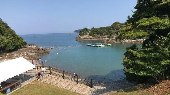 Kujirahama Beach