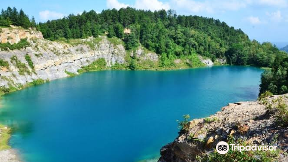 Danau Biru Sawahlunto