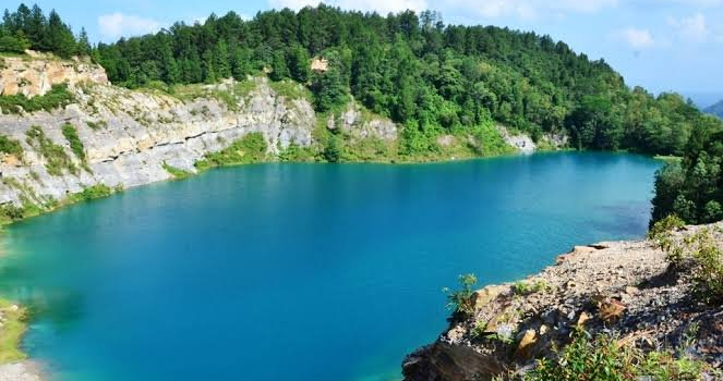 Danau Biru Sawahlunto