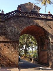 Viceroys Arch, Goa