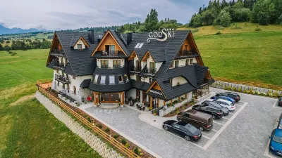 Górski Hotels near Kotelnica Bialczanska