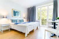 Slottet Apartments Hotels in Odda