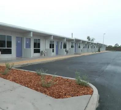 Dooleys Tavern and Motel Capella