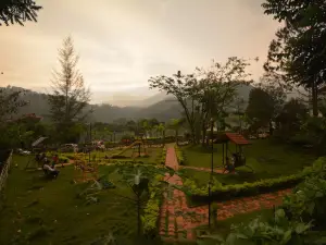Rivulet Resort
