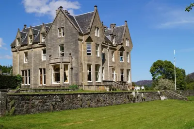 Glengarry Castle Hotel Hotels in Fort Augustus