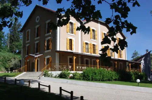 Logis - Hotel Restaurant du Parc Hotel di Cransac