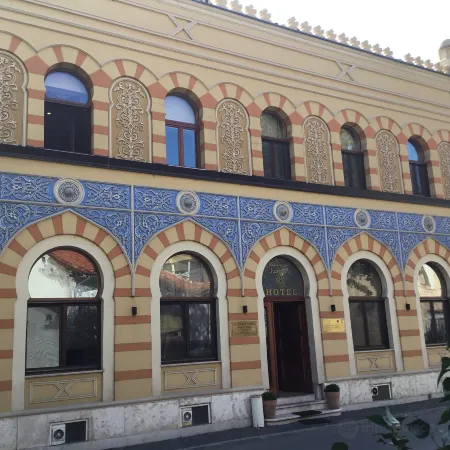 İsa Begov Hamam Hotel