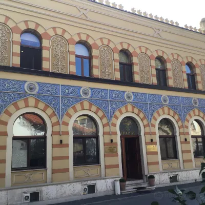 İsa Begov Hamam Hotel