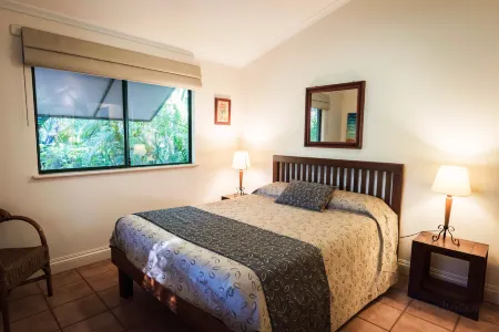 Cocos Beach Bungalows