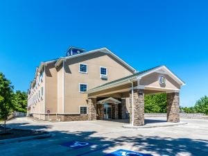 Cobblestone Hotel & Suites - Erie