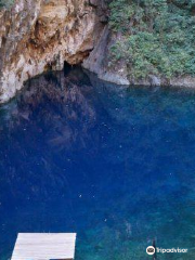 Agua Milagrosa lagoon (Dolina)