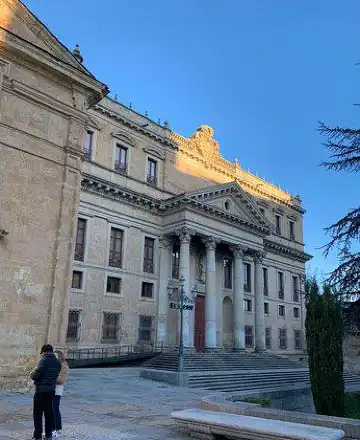 鄰近Colegio de Anaya (Palacio de Anaya)的酒店