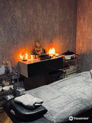 Claire Wray Beauty and Holistic Centre