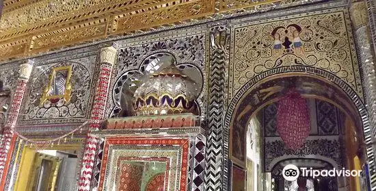 Jain Glass Temple