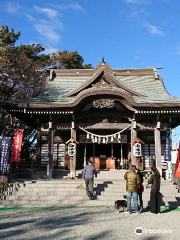 Kugenuma Fushimi Inari Shrine (Shrine of Eye-Slugger)