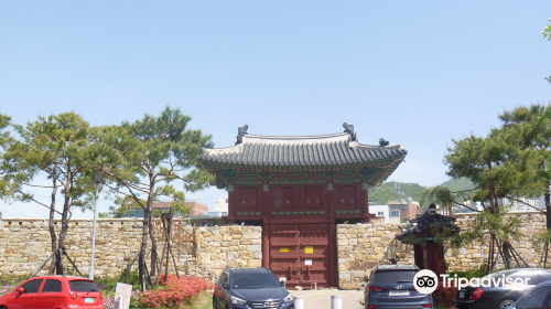 North Gate of Gimhaeeupseong Fortress