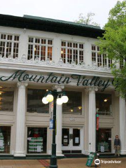 Mountain Valley Spring Water Visitor Center