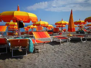 Lido Bonday Beach