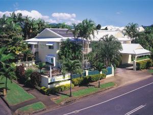 Reef Palms Motel Apartments