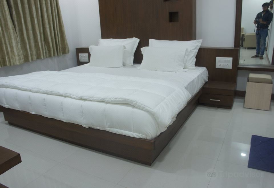 Hotel Mint Inn - Housity