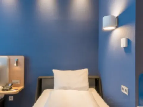 Holiday Inn Express Munich City West Hotels in der Nähe von Schloss Nymphenburg