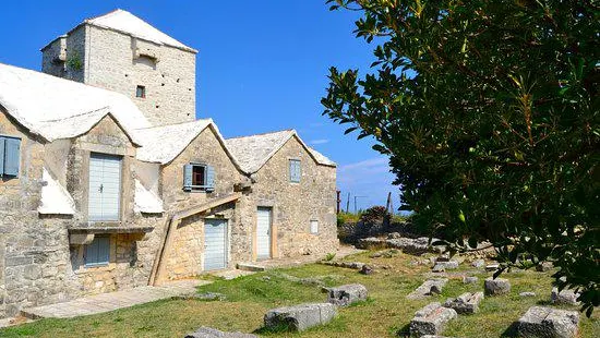 The Island of Brač Museum - Škrip