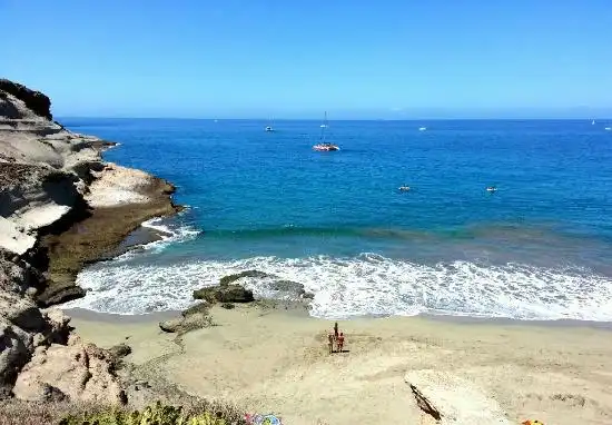 Hotels near Playa Blanca