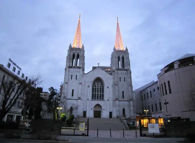 Hotels near Nunoike Catholic Church