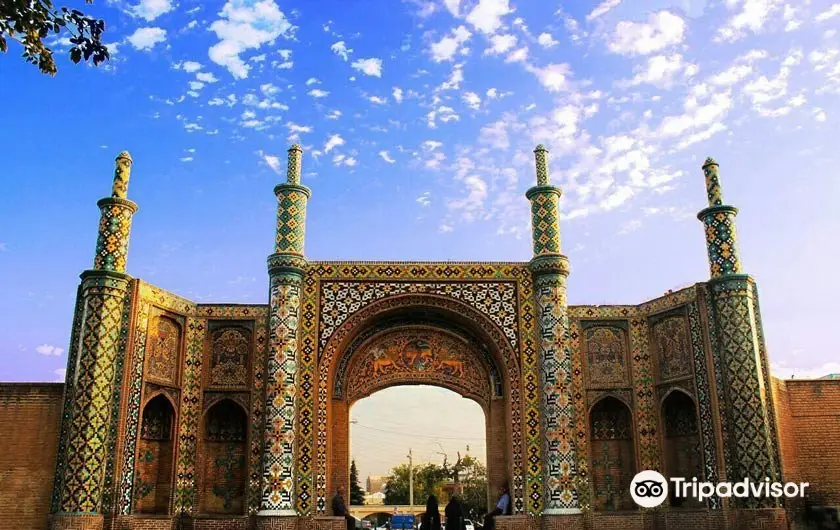 Qazvin Gateway