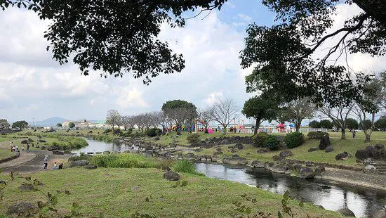 Kamogawa Riverside Park