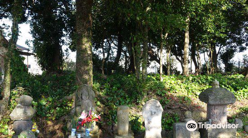 硫黄山岩崎寺跡