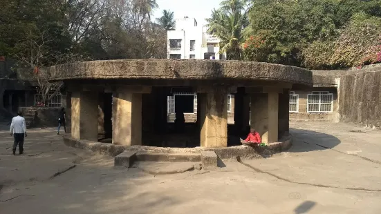 pataleshwar cave temples