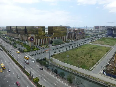 Touristation Crowne Bay Tower Отели рядом с достопримечательностью «Arista Place»