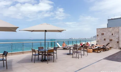 Arena Leme Hotel