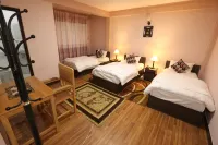 アーリヤ チャイチャ イン