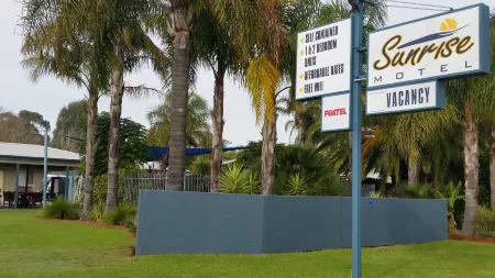 Sunrise Motel
