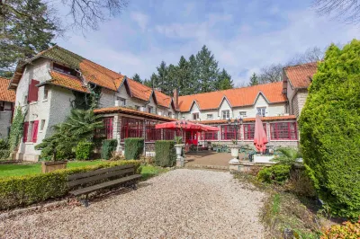 Hostellerie du Lys Hotels in Gouvieux
