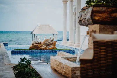 시엘로 마야 비치 툴룸 Dolphinaris Tulum at Bahia Principe Hotel 주변 호텔