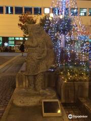 Utsunomiya Gyoza Statue